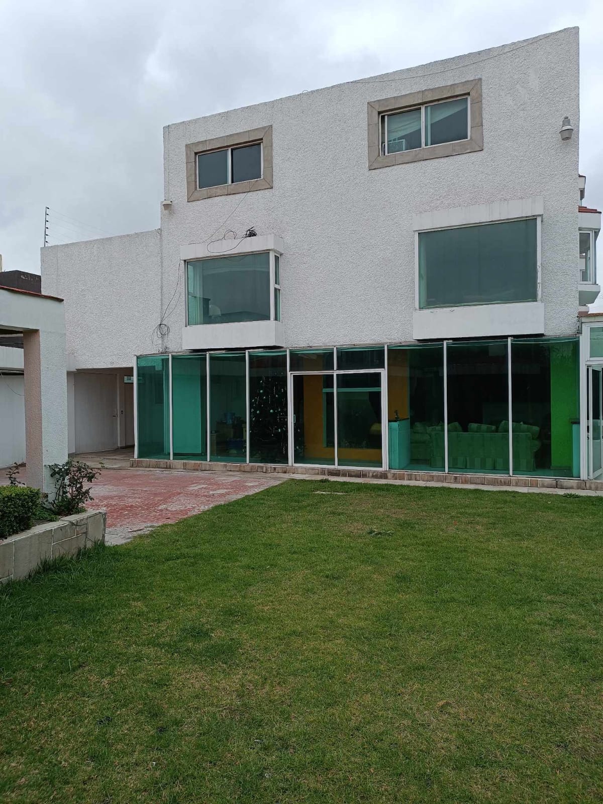 Vendo; Hermosa Casa en Fracc. Alteza, junto a circuito Actores, Satélite